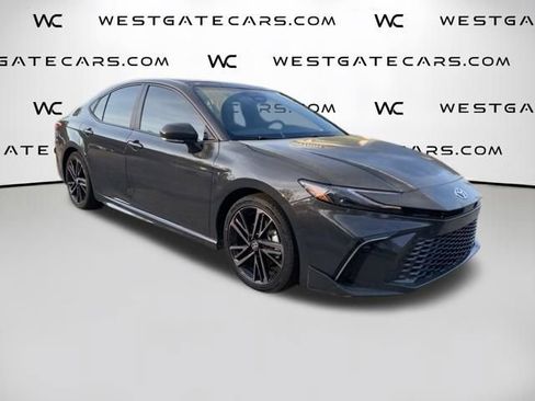 Used 2025 Toyota Camry XSE FWD image 25