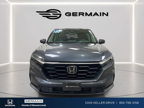 Used 2025 Honda CR-V LX image 3