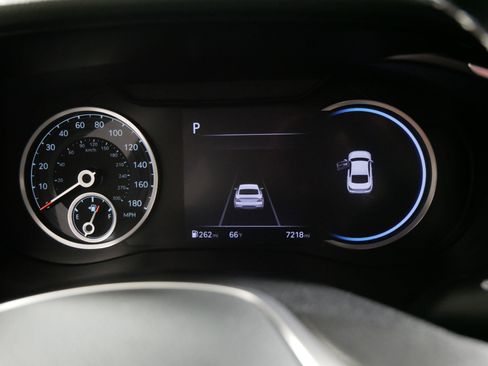 Certified 2026 Genesis G70 2.5T AWD/4WD image 21