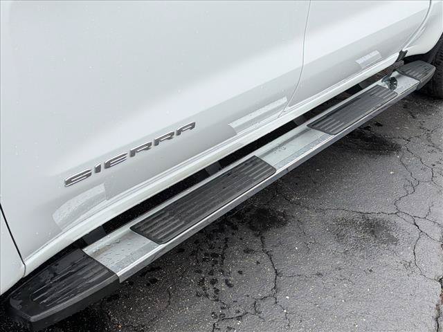Certified 2024 GMC Sierra 1500 SLT w/ SLT Premium Plus Package AWD/4WD image 16
