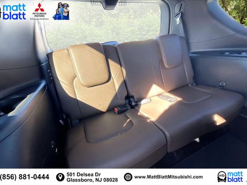 Used 2024 Nissan Armada Platinum w/ Captain's Chairs Package image 30