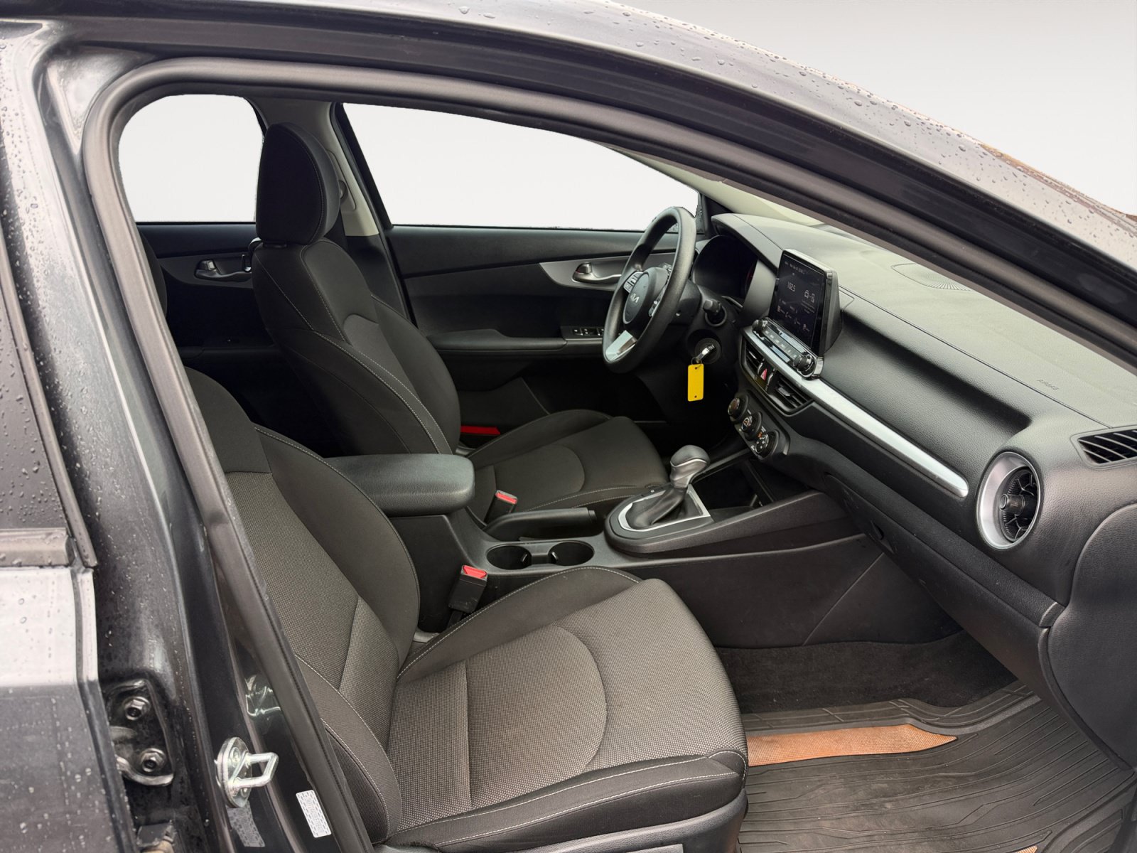 Used 2024 Kia Forte LXS FWD image 15