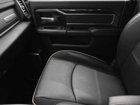 Used 2022 RAM 2500 Laramie AWD/4WD image 14