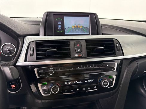 Used 2018 BMW 330i Sedan w/ Shadow Sport Edition image 17