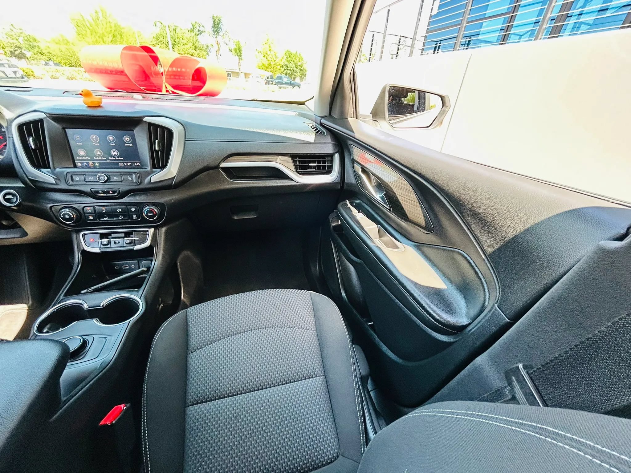 Used 2024 GMC Terrain SLE FWD image 23