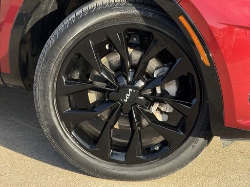 Used 2023 Kia Sorento SX image 38