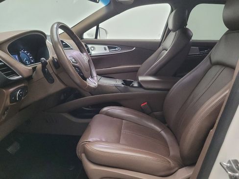 Used 2017 Lincoln MKX Reserve w/ Luxury Package AWD/4WD image 17