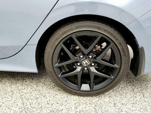 Used 2024 Honda Civic Sport image 9