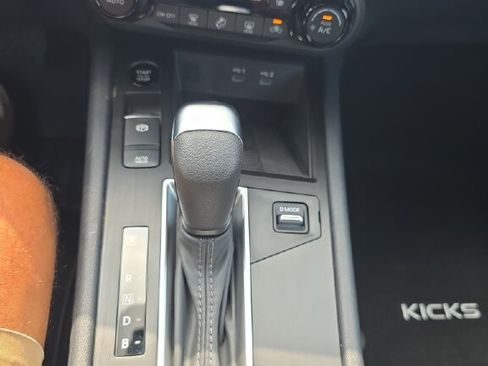 New 2026 Nissan Kicks SV w/ Cold Weather Package FWD image 15