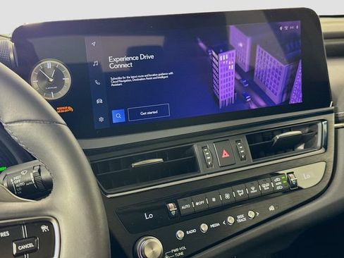 Used 2023 Lexus ES 250 w/ Premium Package AWD/4WD image 22
