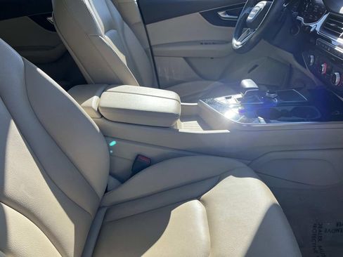 Used 2019 Audi Q7 3.0T Premium Plus image 24