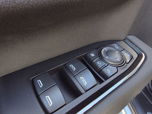 New 2026 GMC Sierra 2500 AT4 w/ AT4 Premium Plus Package image 12