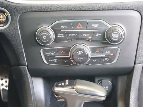 Used 2019 Dodge Charger Scat Pack RWD image 20