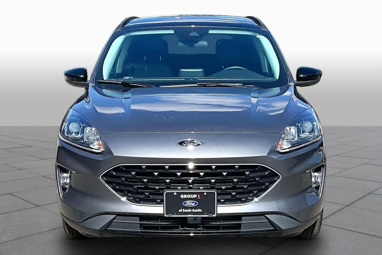 Certified 2022 Ford Escape SEL w/ SEL Stealth AWD Package image 4