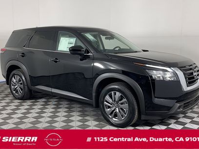 New 2025 Nissan Pathfinder S