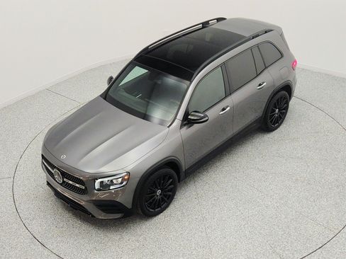 Used 2022 Mercedes-Benz GLB 250 image 22