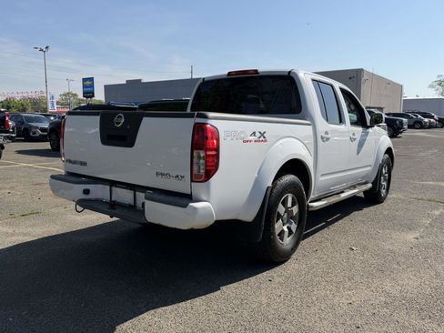 Used 2012 Nissan Frontier PRO-4X AWD/4WD image 7