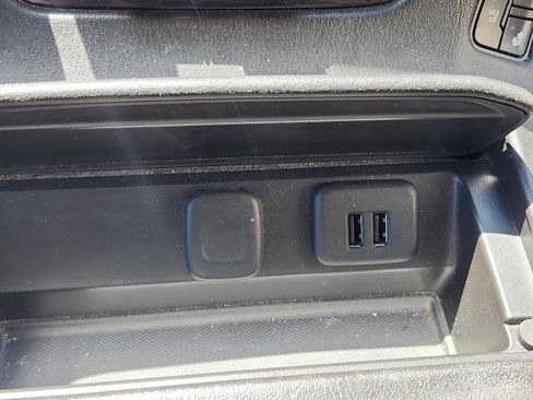 Used 2015 Chevrolet Tahoe LTZ image 31