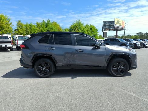 Used 2020 Toyota RAV4 XSE w/ XSE Grade Weather Package image 8