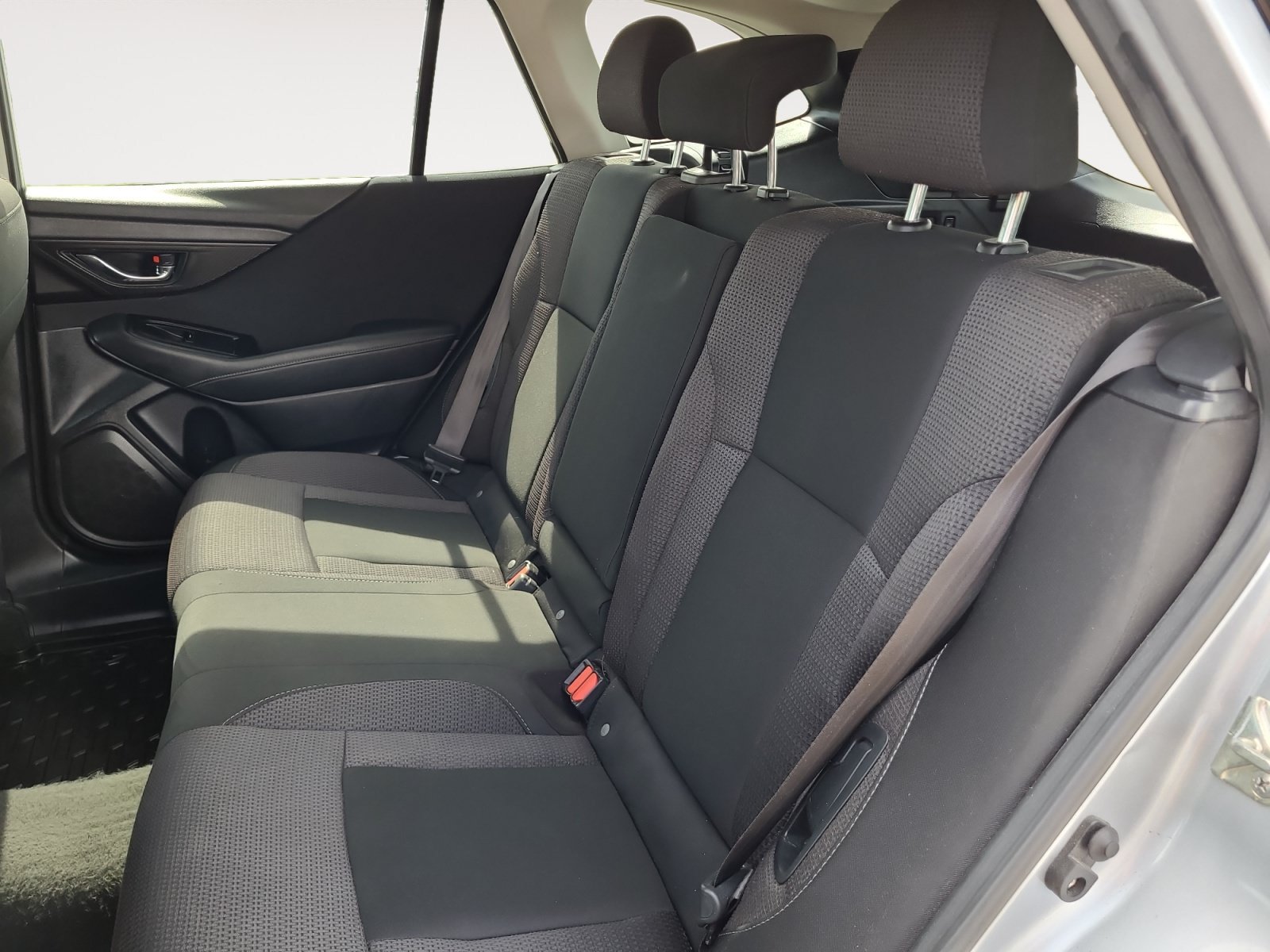 Used 2020 Subaru Outback Premium w/ Popular Package #1 AWD/4WD image 13