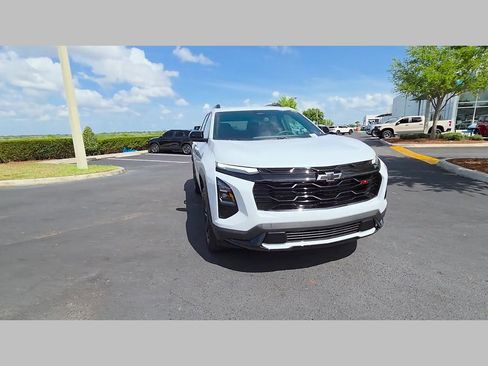 New 2026 Chevrolet Equinox RS FWD image 21