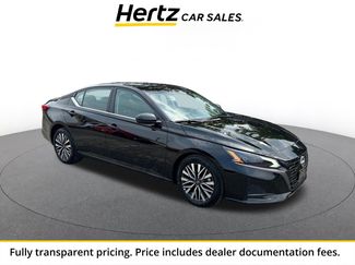 Used 2026 Nissan Altima 2.5 SV FWD video 1