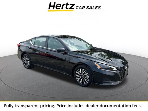 Used 2026 Nissan Altima 2.5 SV FWD image 1