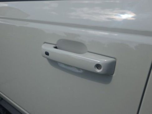 Certified 2025 Ford Bronco Outer Banks w/ Sasquatch Package AWD/4WD image 22