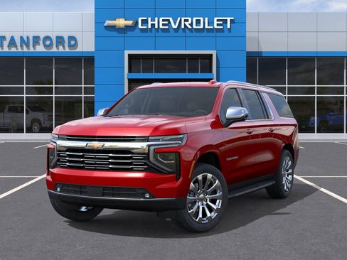 New 2025 Chevrolet Suburban Premier image 6