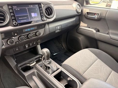 Used 2023 Toyota Tacoma TRD Off-Road AWD/4WD image 20