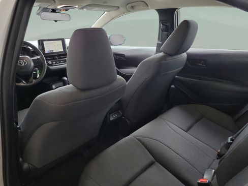 Used 2024 Toyota Corolla LE image 11