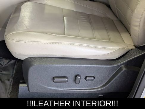 Used 2018 Ford Escape SEL AWD/4WD image 14