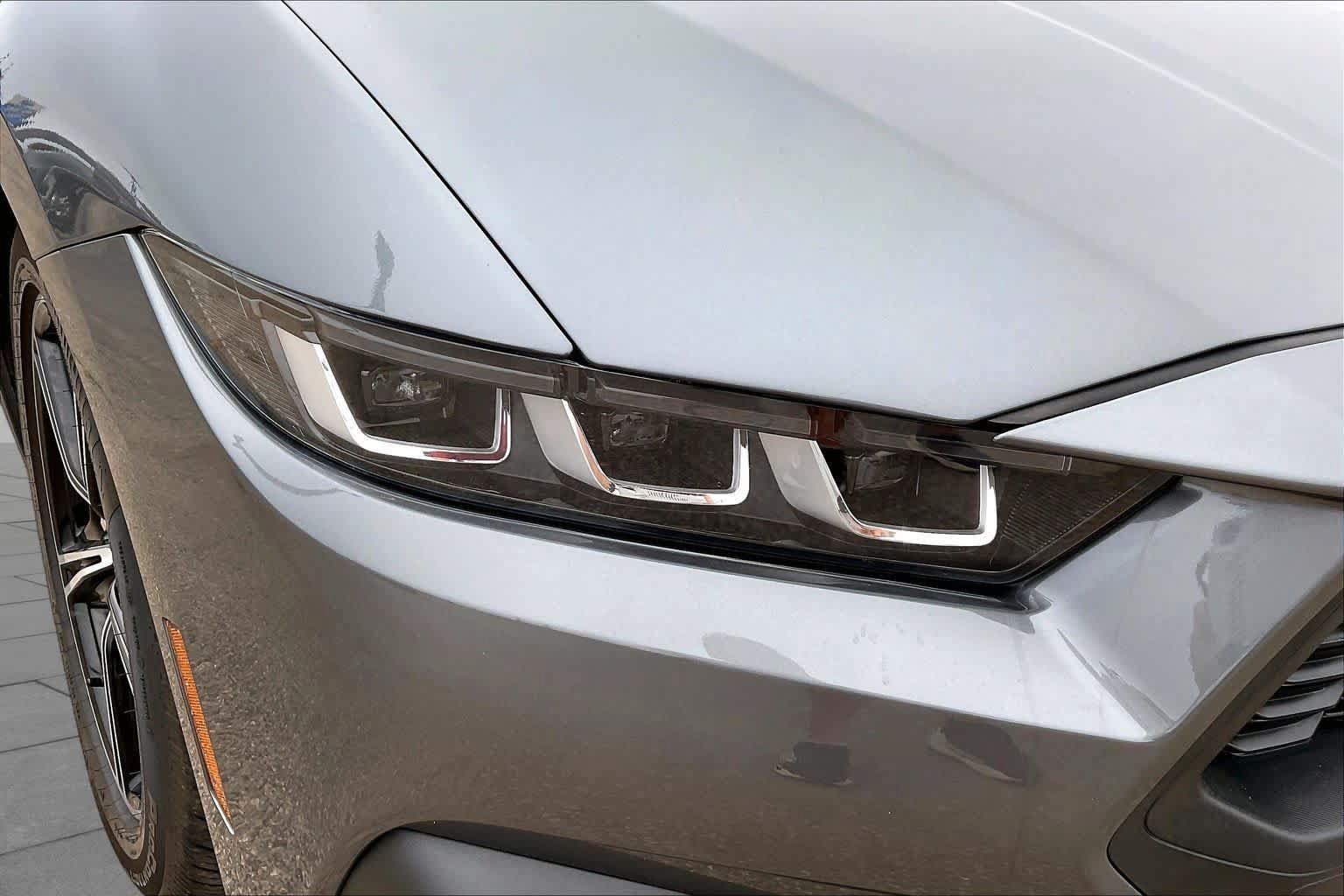 Used 2024 Ford Mustang Premium RWD image 23