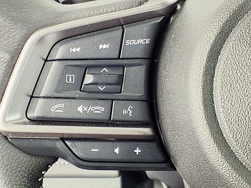 Certified 2025 Subaru Outback Limited AWD/4WD image 18