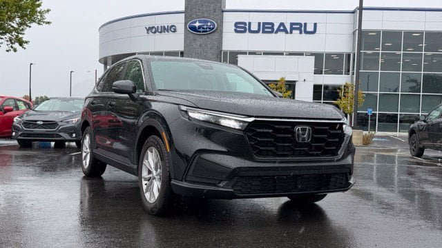 Used 2023 Honda CR-V EX image 1