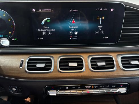 Used 2020 Mercedes-Benz GLS 450 4MATIC image 19