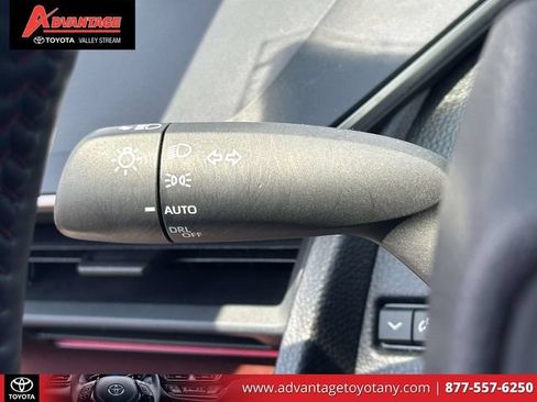 Certified 2026 Toyota Prius Plug-In Hybrid w/ Limited Premium Package FWD image 28