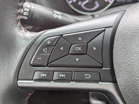 Used 2024 Nissan Sentra SR FWD image 15
