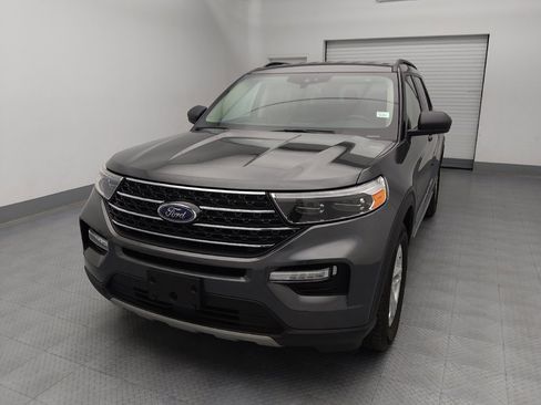 Used 2020 Ford Explorer XLT w/ Equipment Group 202A RWD image 15
