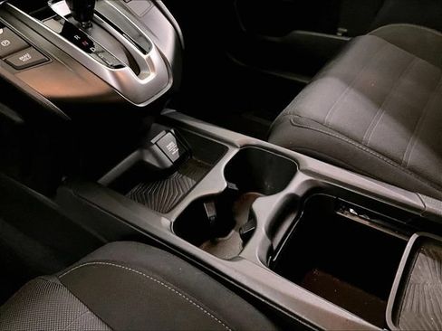Used 2019 Honda CR-V LX image 17