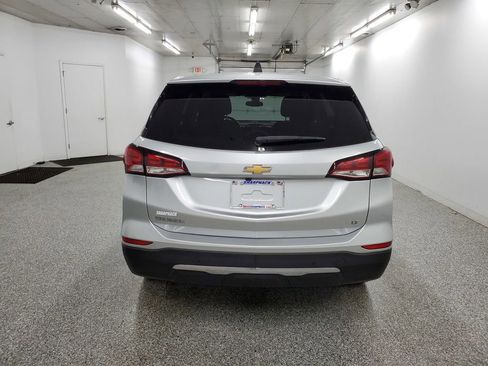 Used 2022 Chevrolet Equinox LT image 6