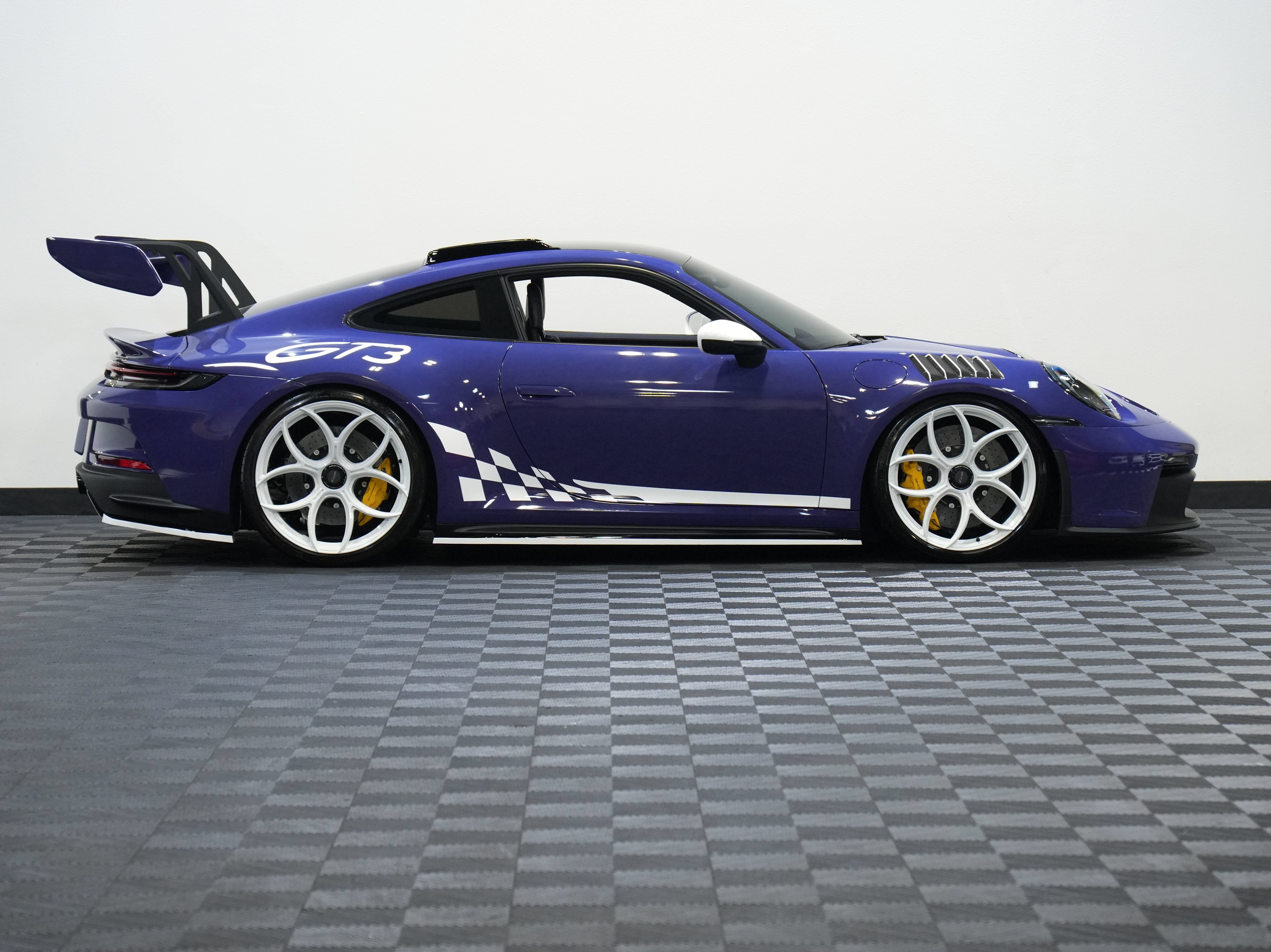 Used 2022 Porsche 911 GT3 RWD image 59