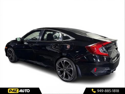 Used 2021 Honda Civic Sport image 3