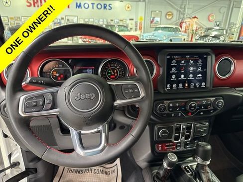 Certified 2023 Jeep Gladiator Rubicon w/ LED Lighting Group AWD/4WD image 16