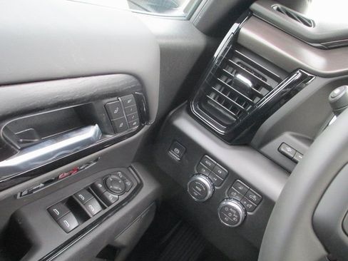 New 2026 GMC Sierra 1500 AT4X image 16