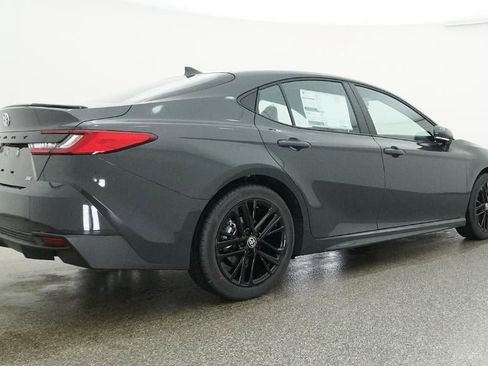 New 2026 Toyota Camry SE FWD image 25