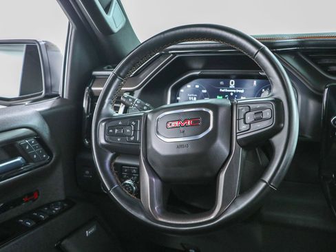 Used 2023 GMC Sierra 1500 AT4 w/ AT4 Premium Package AWD/4WD image 13