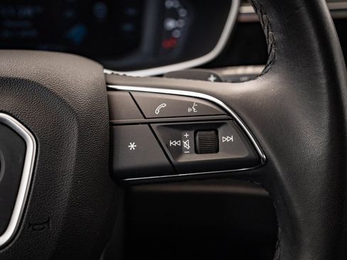 Used 2024 Audi Q3 2.0T Premium image 30