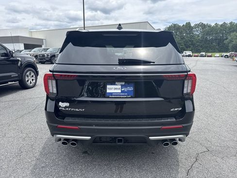 Used 2025 Ford Explorer Platinum w/ Ultimate Package AWD/4WD image 6