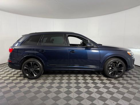 Used 2025 Audi Q7 3.0T Premium Plus w/ Premium Plus Package image 3